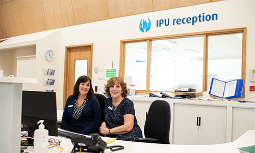 Inpatient Unit Reception volunteers