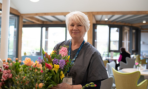 Flower volunteer