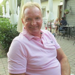 Alan Wood