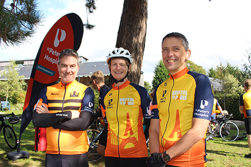 Bristol to Paris cyclists leaving the Hospice
